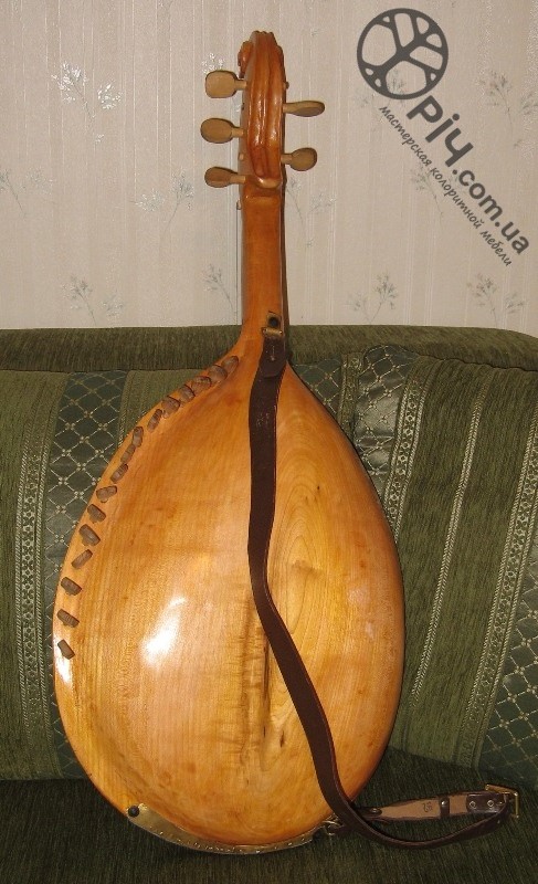 avtentychni narodni muzuchni instrumenty