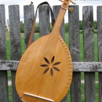 старовинні музичні інструменти