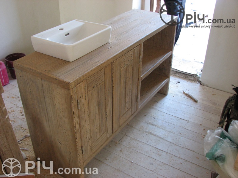 Меблі з натурального дерева для ванної дизайн і виготовлення.